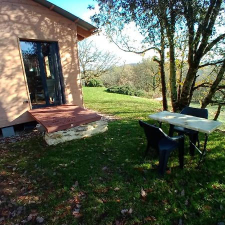 Maison Dans Un Ecrin De Verdure Saint-Leon-sur-Vezere Zewnętrze zdjęcie